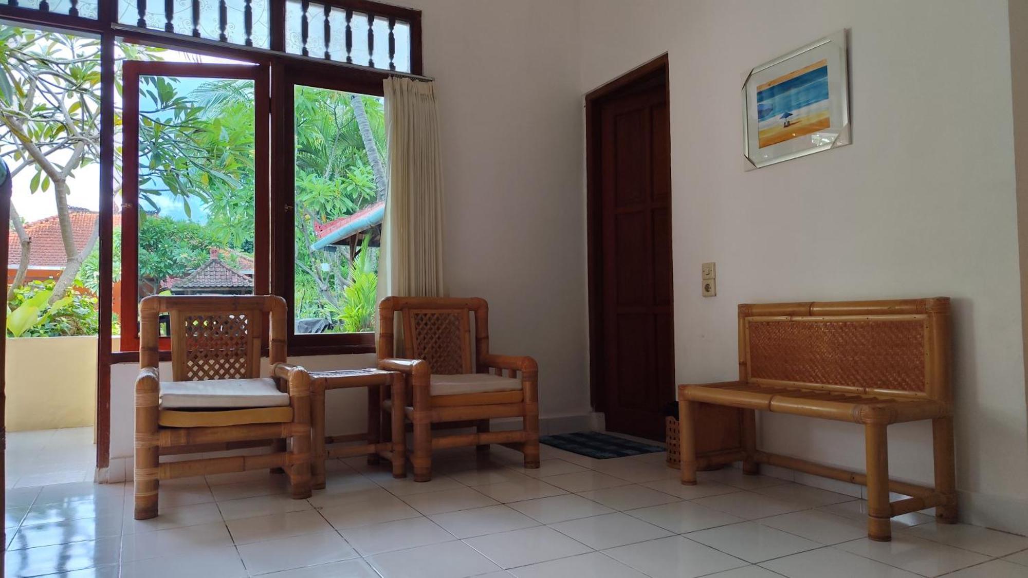 Keyani Bungalows Lovina Rom bilde