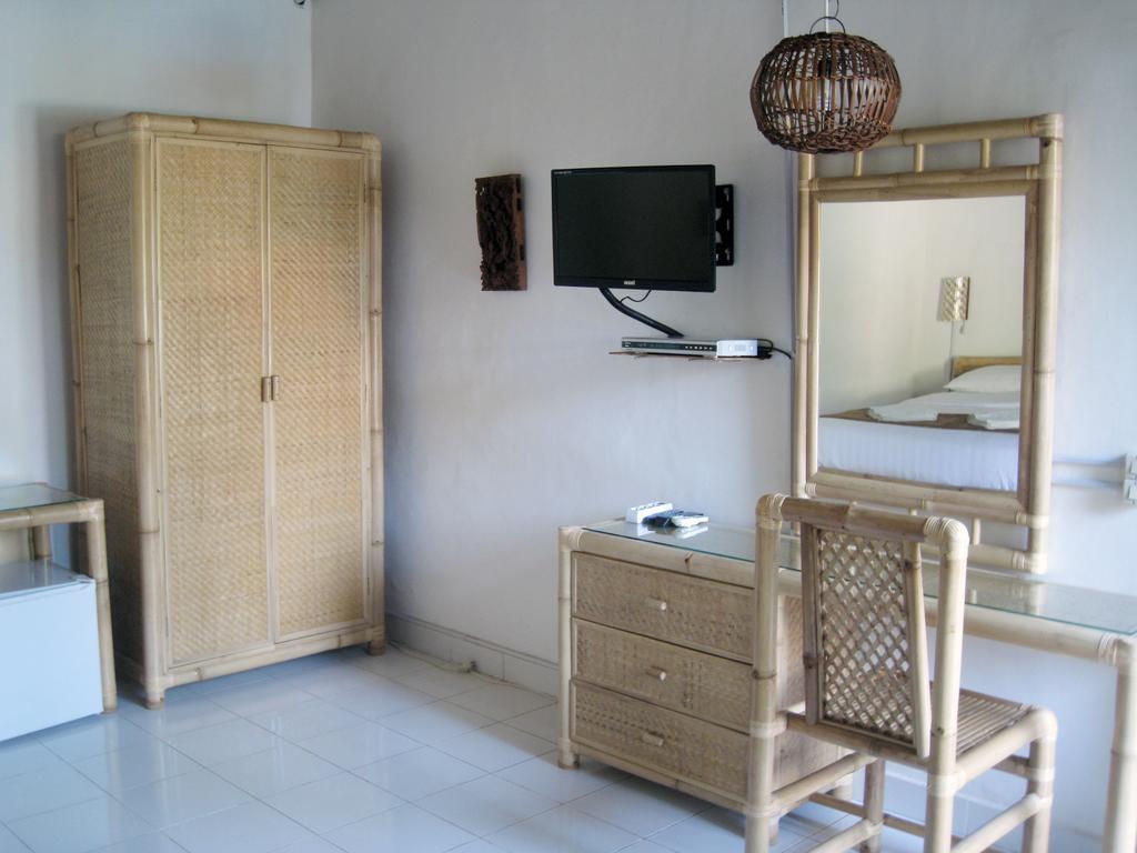 Keyani Bungalows Lovina Rom bilde